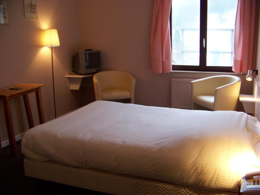 Auberge Le Vieux Moulin Bouillon Cameră foto